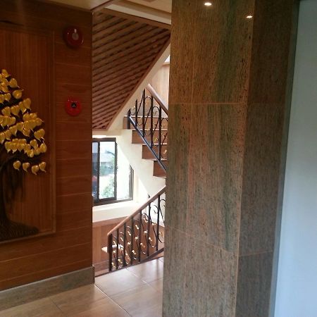 Tanee Place Bangkok Exterior photo