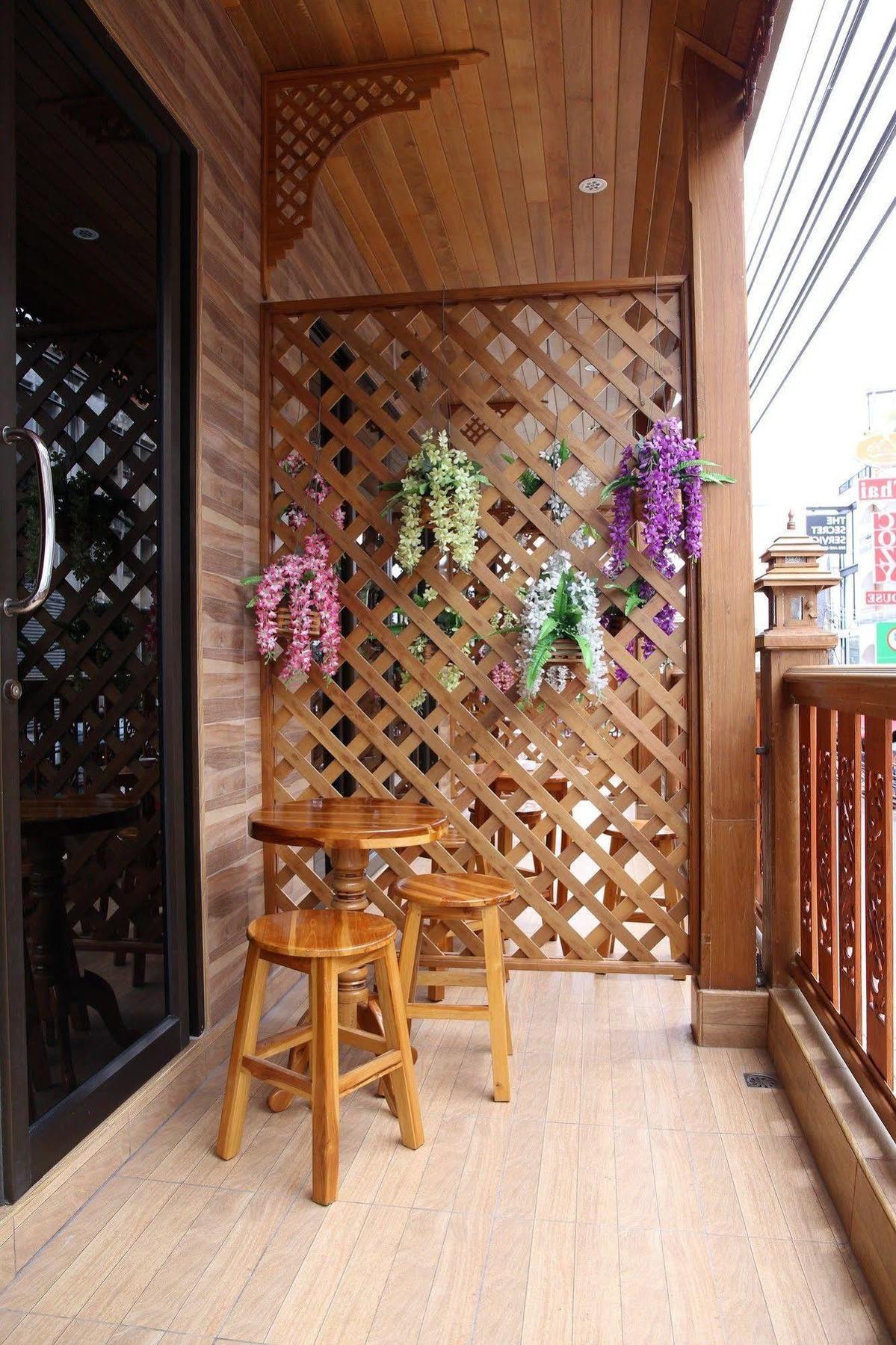 Tanee Place Bangkok Exterior photo